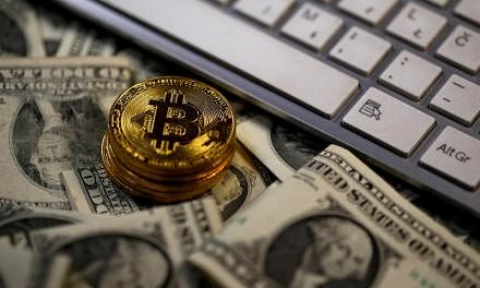 Earn Bitcoin mining free